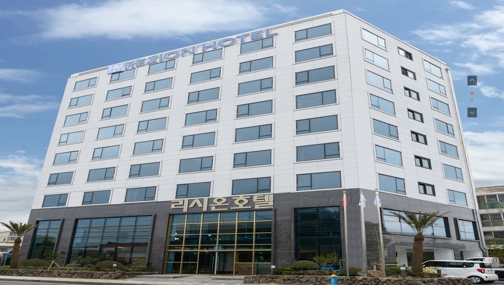 Rezion Hotel Seogwipo Ngoại thất bức ảnh