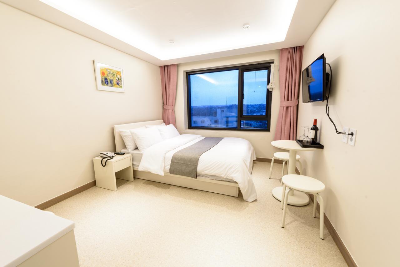 Rezion Hotel Seogwipo Ngoại thất bức ảnh