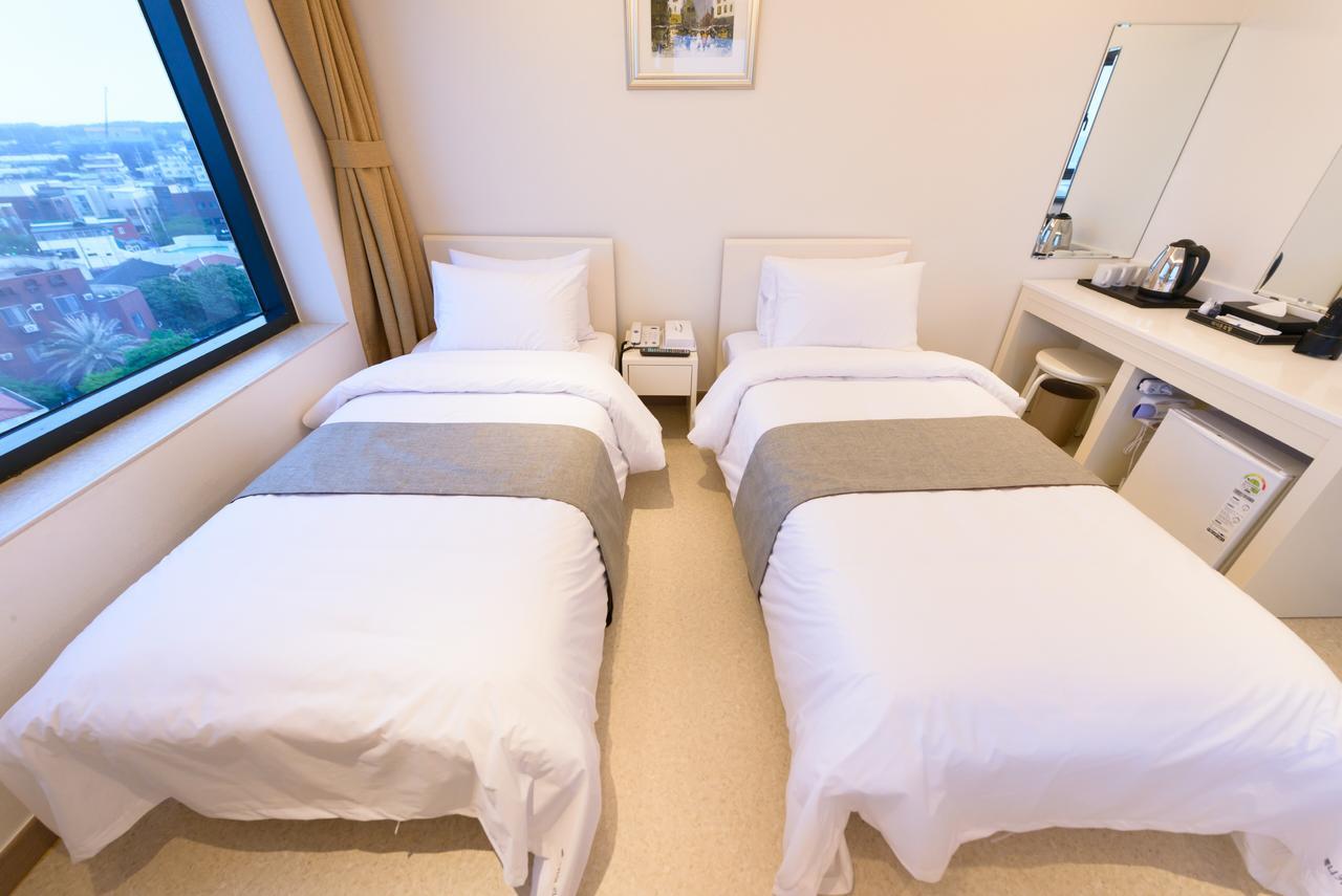 Rezion Hotel Seogwipo Ngoại thất bức ảnh