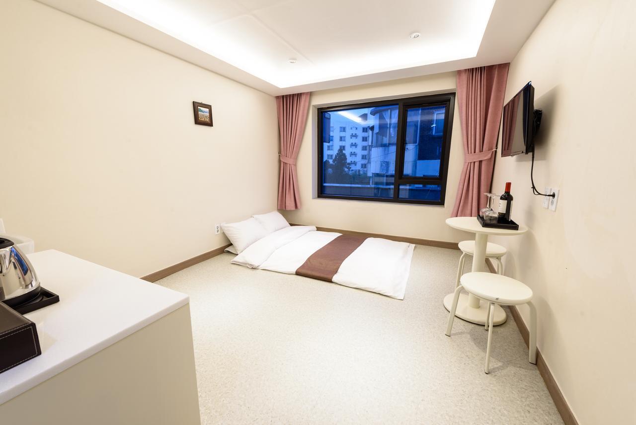 Rezion Hotel Seogwipo Ngoại thất bức ảnh